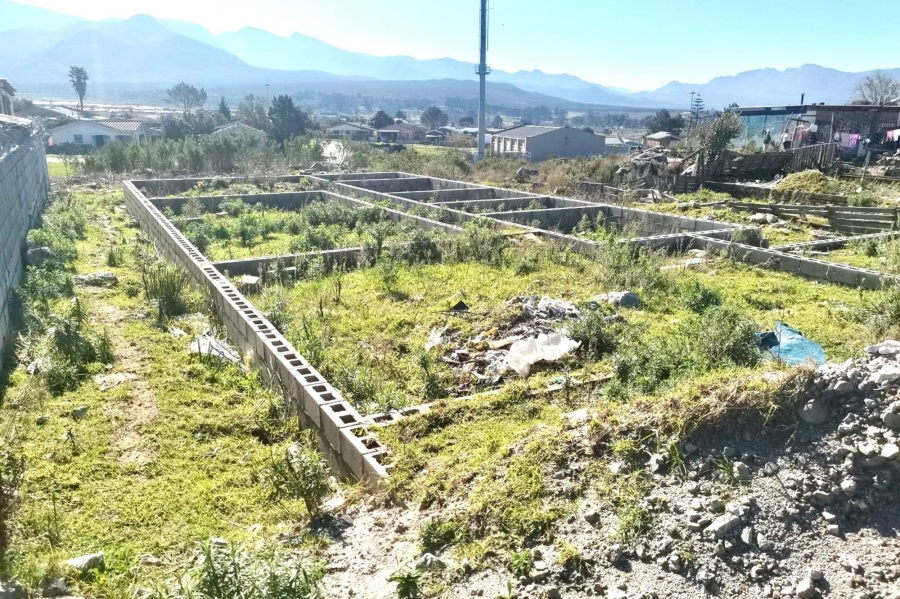 0 Bedroom Property for Sale in Pineview Western Cape